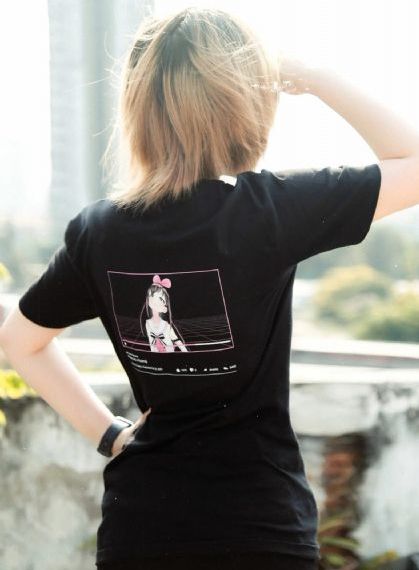 欧美明星饰品_超清在线手机播放