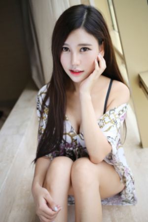 日韩美女制服诱惑视频_BD高清免费观看
