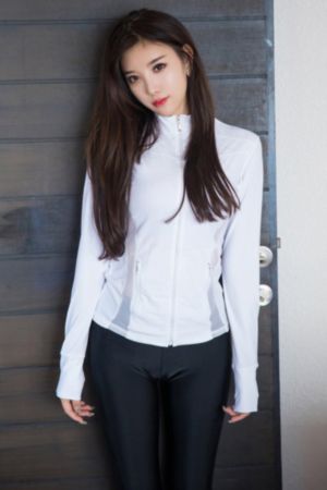 亚洲欧美制服丝袜美腿_超清全集免费观看